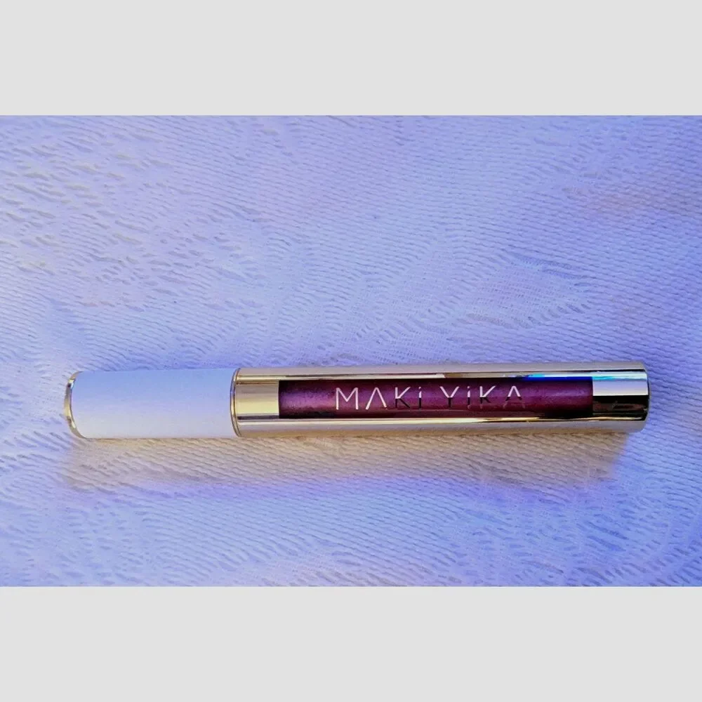 MAKI YIKA Pink Lipstick Metallic Liquid Waterproof Lip Gloss BR013 First Love